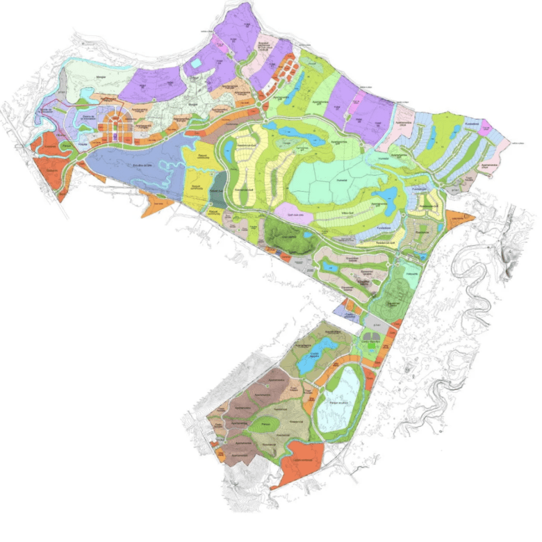 Plano detallado del proyecto Punta Bergantín mostrando zonas residenciales, hoteleras y lotes frente al mar disponibles para inversión.

